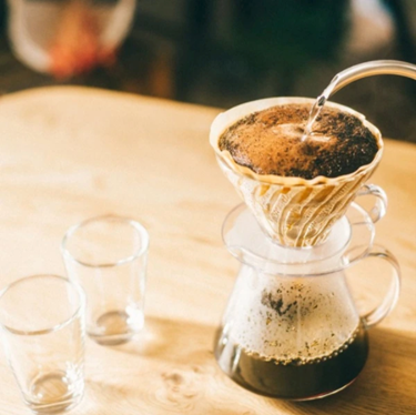 Hario Simply Hario V60 Glass Pour Over Coffee Set, Size 02 Hario Simply Hario V60 Glass Pour Over Coffee Set, Size 02